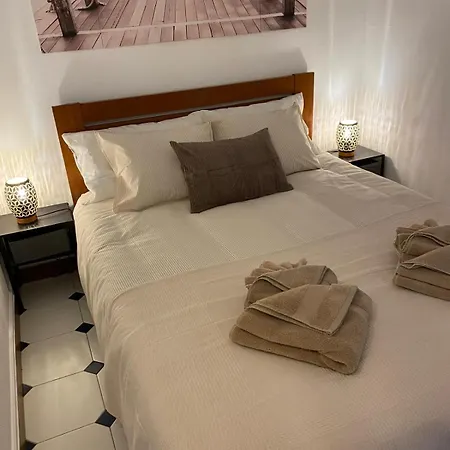 Lejlighed 2-bedroom In Albufeira, 10 Minutes From The Beach, With Pool Albufeira
