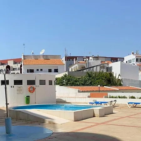 2-bedroom In Albufeira, 10 Minutes From The Beach, With Pool Apartman